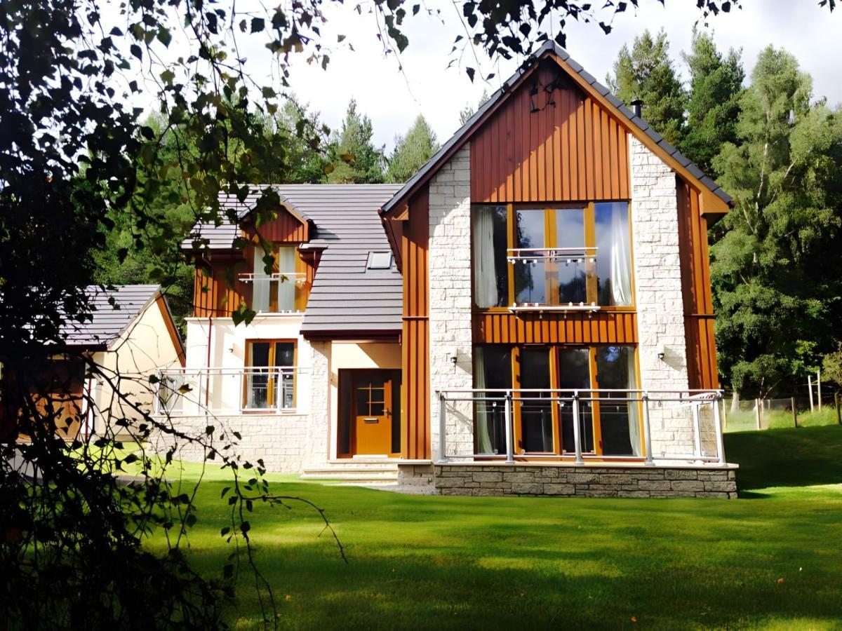 Carn Mhor Lodge Aviemore Exterior photo