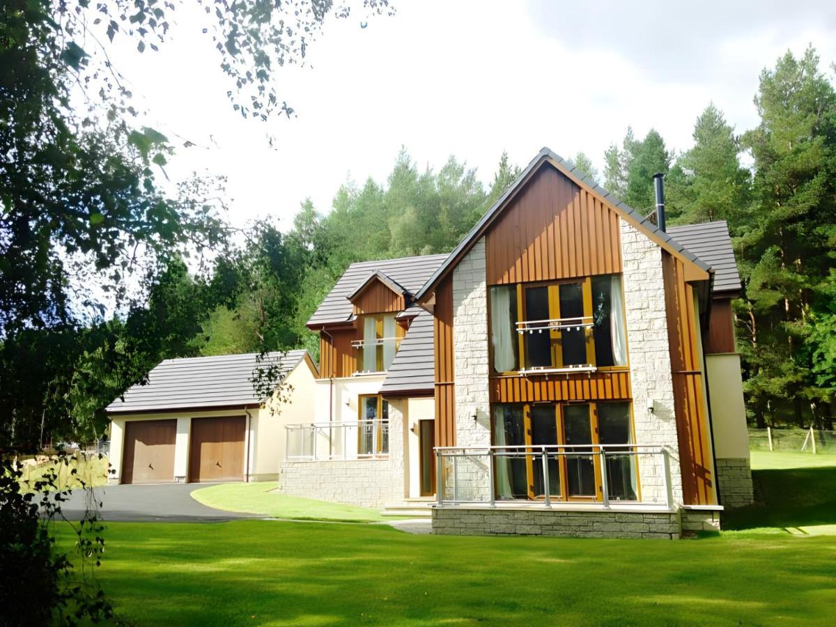 Carn Mhor Lodge Aviemore Exterior photo